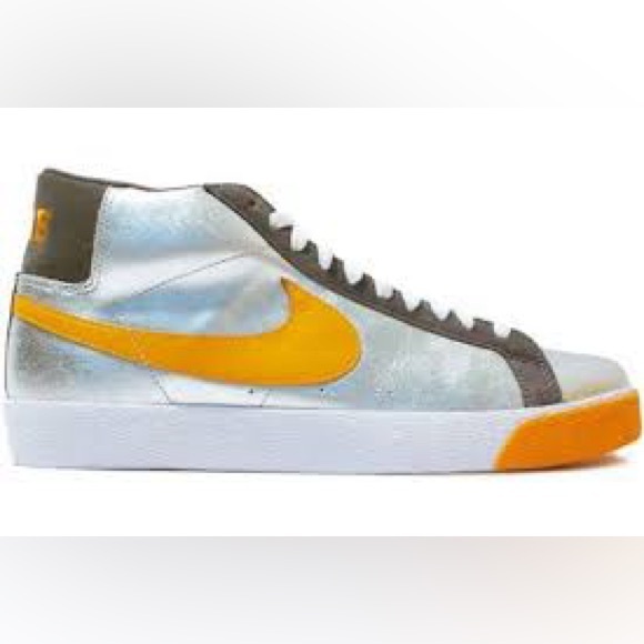 Nike Women's SB Blazer Metallic Silver and Orange Independent Trucks Com… - Picture 4 of 16